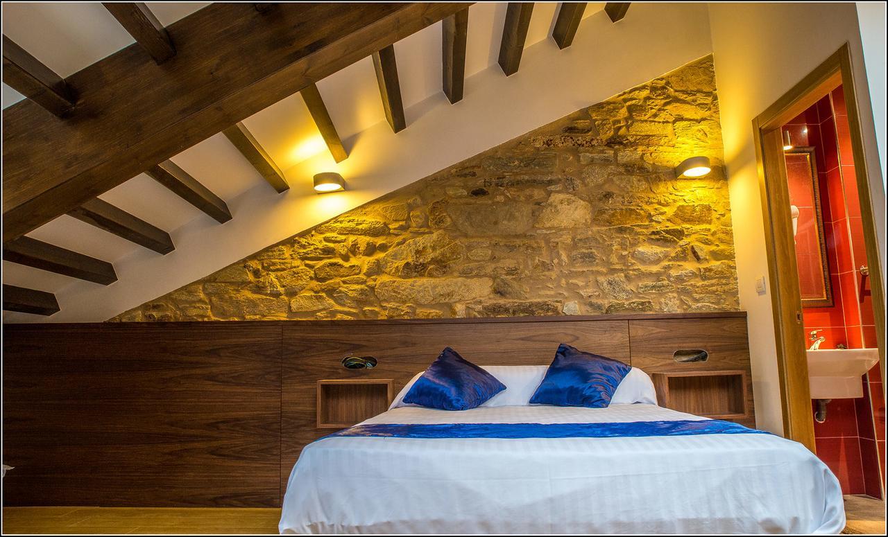 Oxford Suites Santiago de Compostela Exterior foto